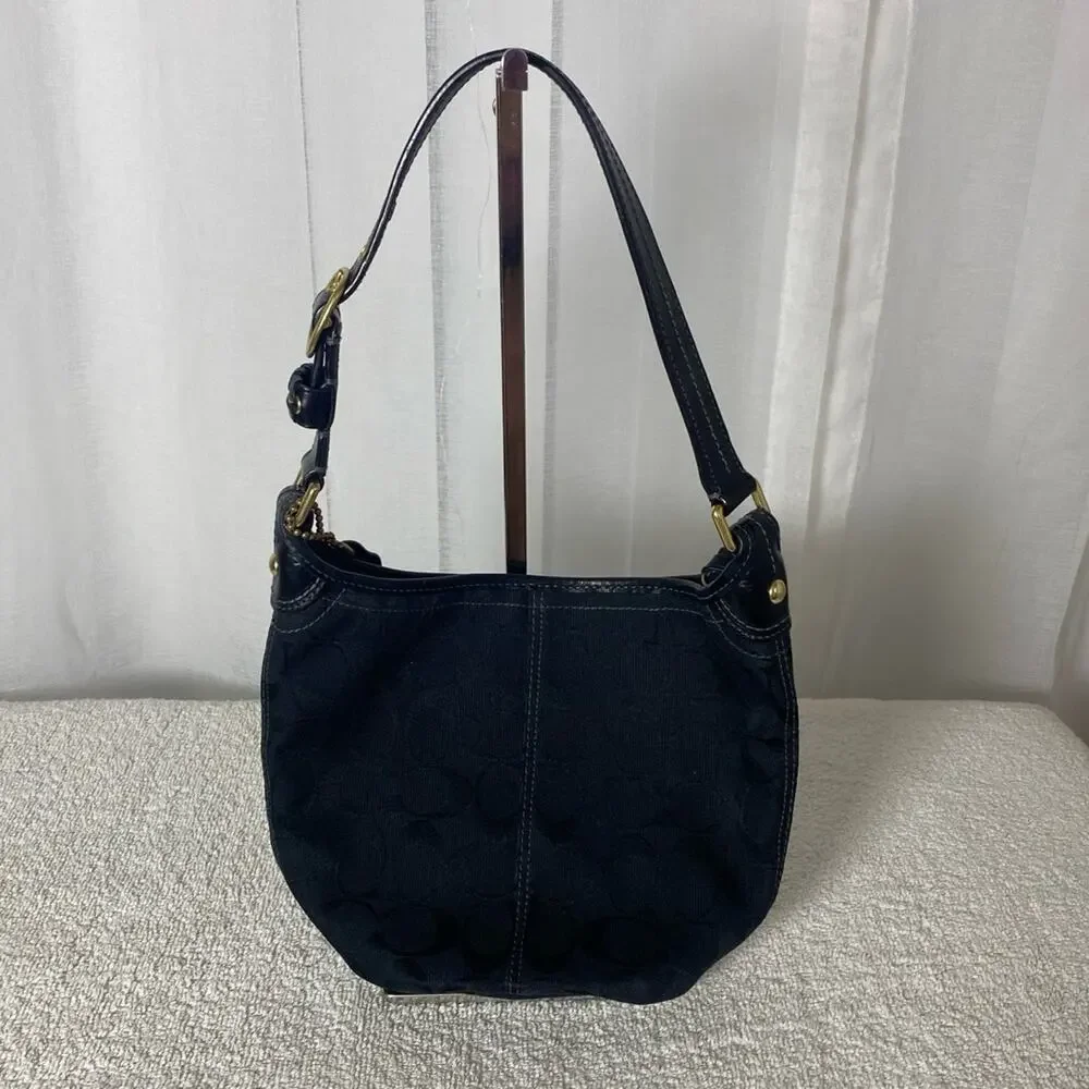 GUC Coach Vintage Black Signature Canvas Hobo Shoulder Bag - Picture 2 of 7